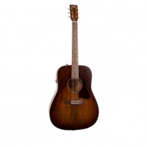 Art and Lutherie Americana Bourbon Burst Qit Dreadnought