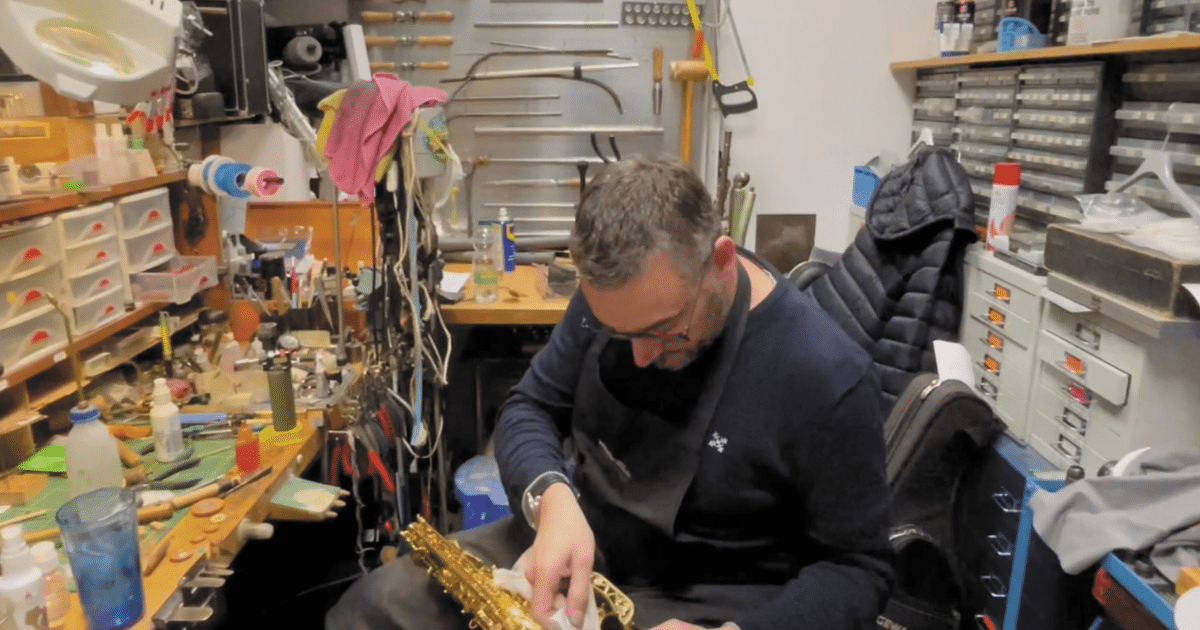 À la découverte du service lutherie (...)