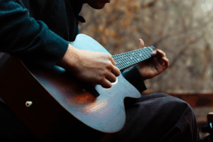 Quelle guitare Martin choisir ? Le guide ultime pour trouver votre son signature