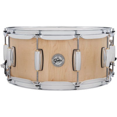 Holz Snare drums