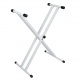 DGX-670 blanc et son stand 