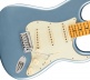 Stratocaster American Ultra Luxe Vintage RW Ice Blue Metallic