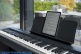ES60 Noir et son stand dédié