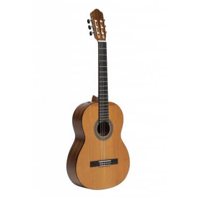 STAGG SCL70 CLASSICAL GUITAR WITH CEDAR TOP, NATURAL COLOUR