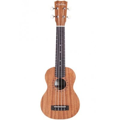 ukulele player pack soprano