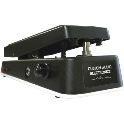 MC404 CRY BABY CUSTOM AUDIO 