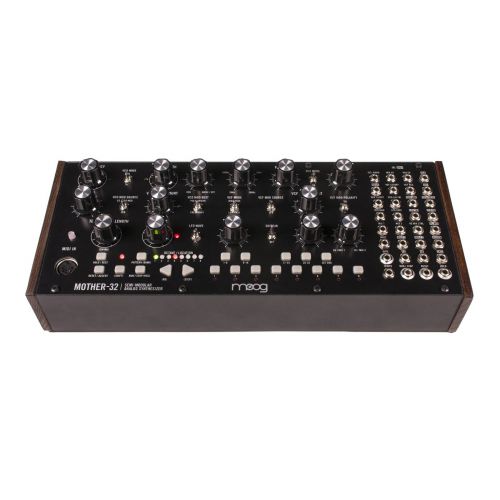 MOOG MOTHER 32