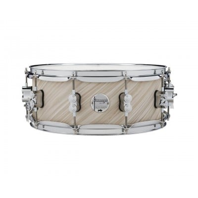 PDP by DW CAISSE CLAIRE CONCEPT MAPLE FINISH PLY 14 X 5,5TWISTED IVORY PDCM5514STI