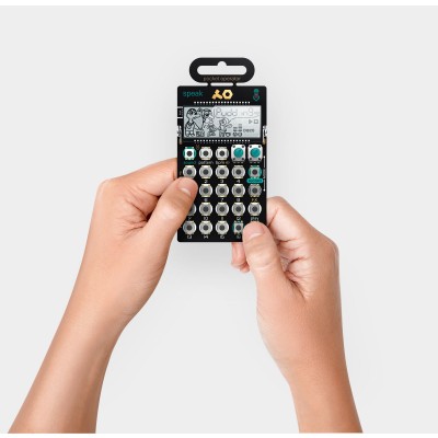 TEENAGE+PO35-1.JPG