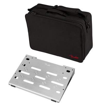 FENDER PEDAL BOARD WITH BAG, MEDIUM