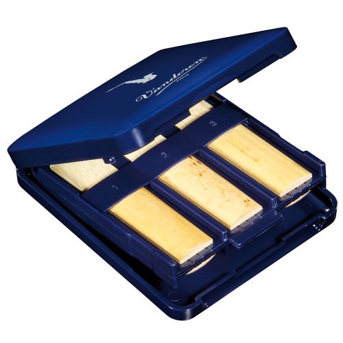 VANDOREN REEDS CASE FOR ALTO SAXOPHONE & CLARINET - VRC620
