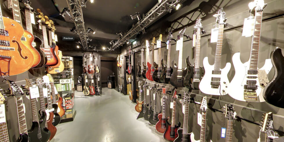 Woodbrass Stores Paris Guitares Amplis Batteries Percussions