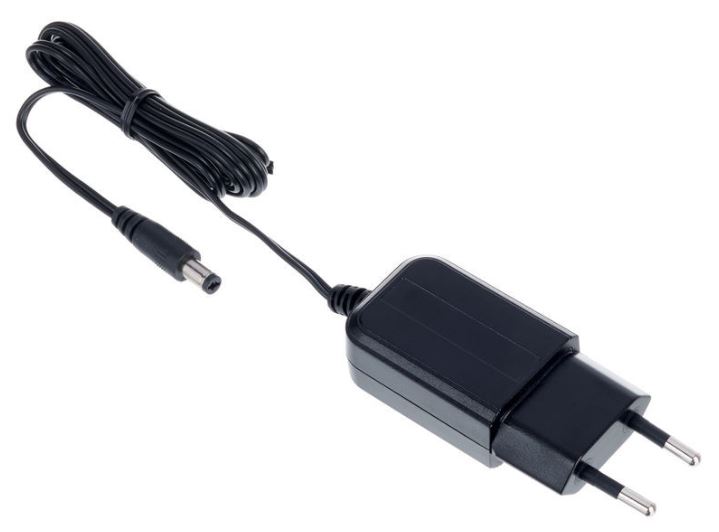 ZOOM AD-16 9V DC-500mA