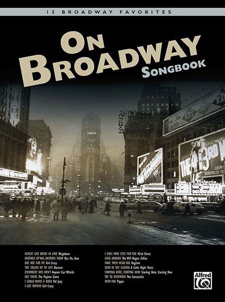 ALFRED PUBLISHING ON BROADWAY SONGBOOK + CD - PVG
