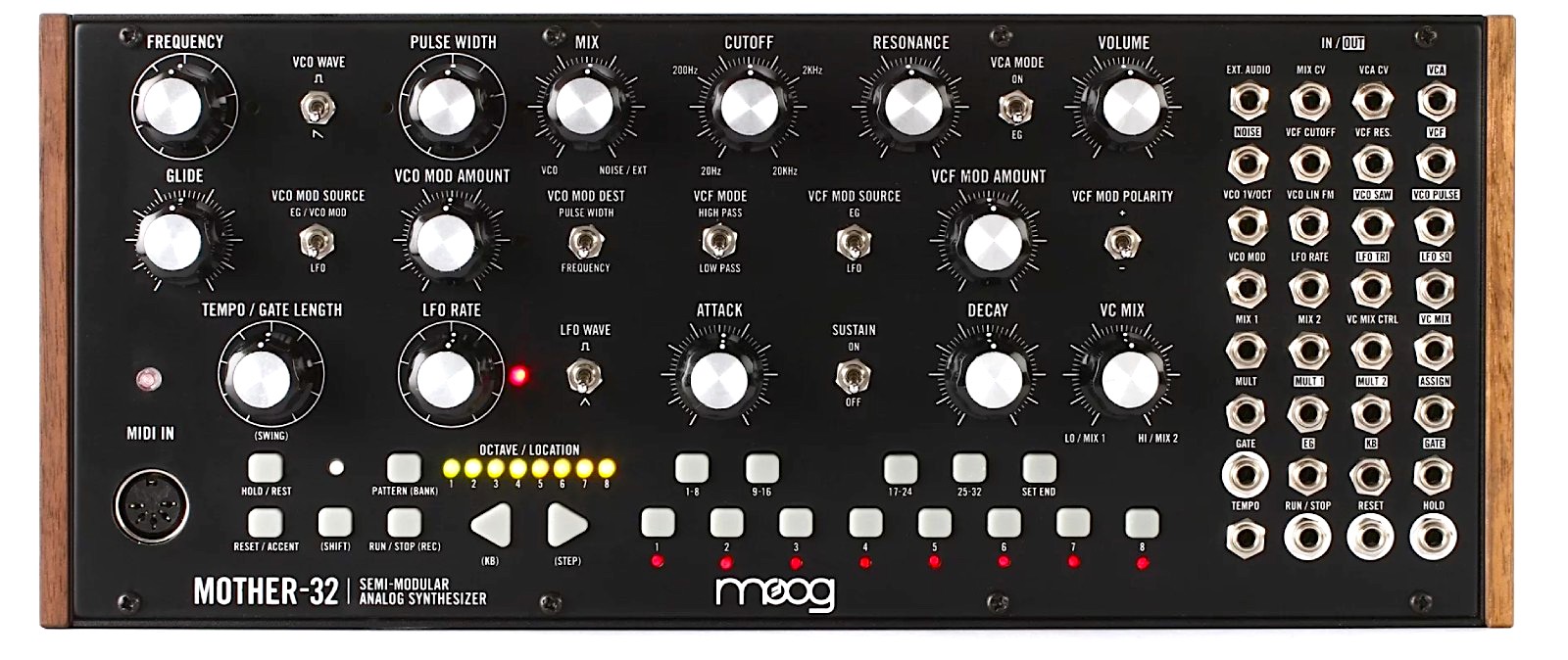 MOOG Mother 32