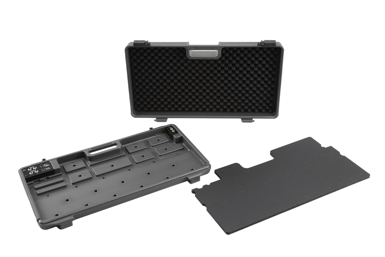 BOSS BCB-90X Plastic Case With I/O For 9 Pedals + Daisy Chain