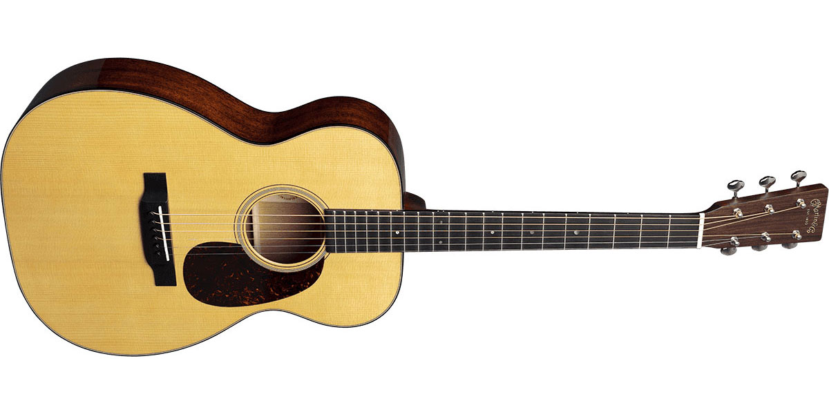 MARTIN GUITAR 00-18 2025