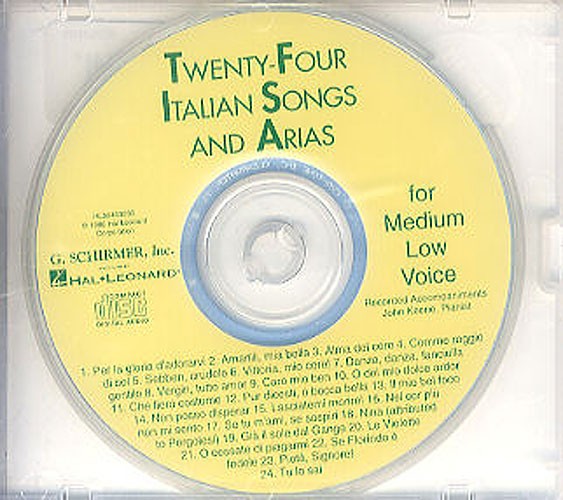 SCHIRMER TWENTY-FOUR ITALIAN SONGS AND ARIAS OF THE 17TH AND 18TH CENTURIES M - VOICE