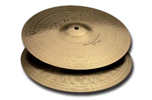 PAISTE SIGNATURE MEDIUM HI-HATS 14'' 
