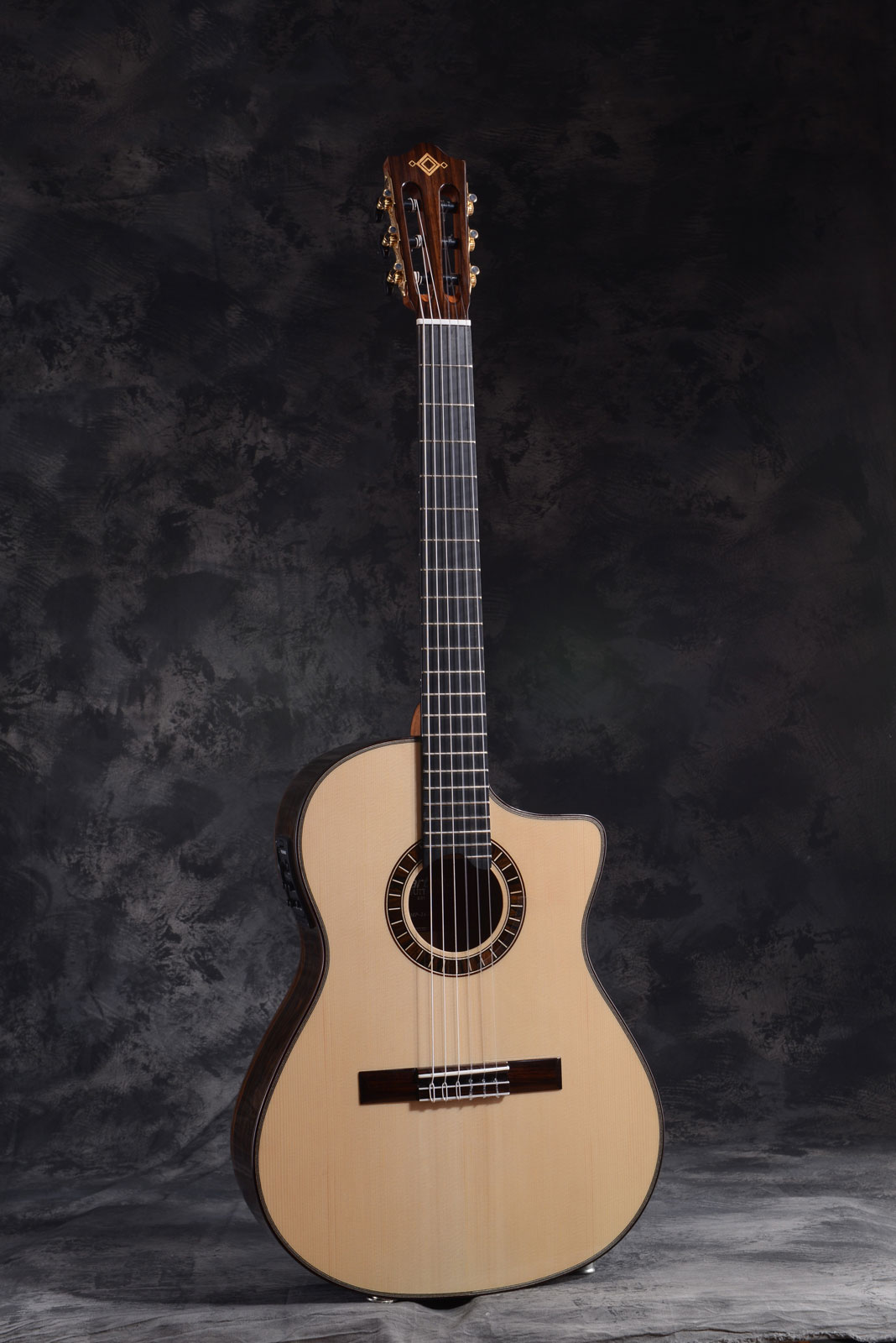 MARTINEZ GUITARS crossover mp14-zi zn + housse