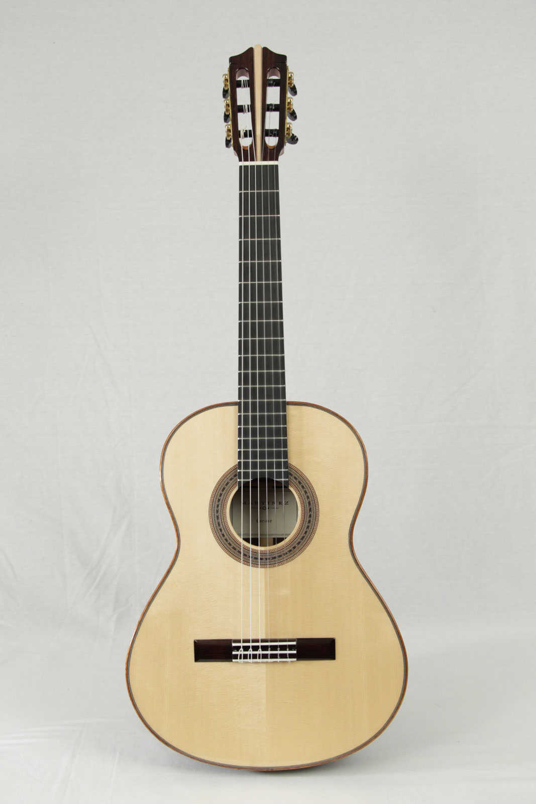 MARTINEZ GUITARS Torres Pro 3/4 Rn Spruce