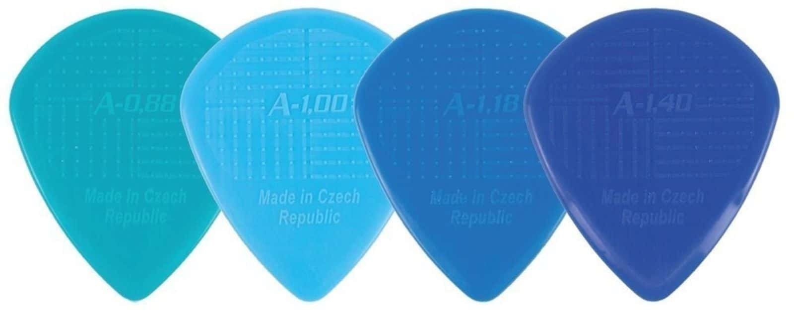 D-GRIP PLECTRUM JANICEK NYLON PICKS 1,40 DONKERBLAUW