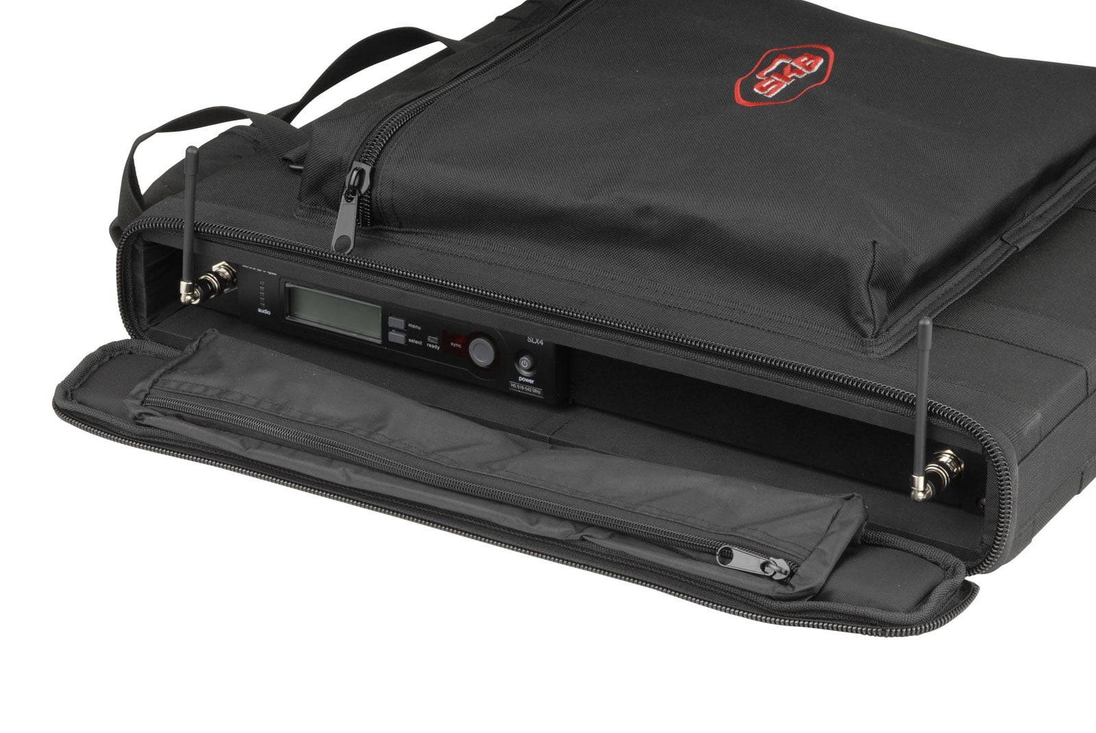 SKB 1SKB-SC191U - 1U SOFT RACK CASE, STEEL RAILS, HEAVY DUTY ZIPPERS, OUTER POCKET, SHOULDER STRAPS